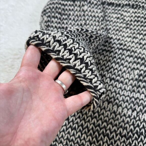 Vintage 80s Margaret O’Leary Men’s Thick Cable Knit Crewneck Sweater - Picture 4 of 7